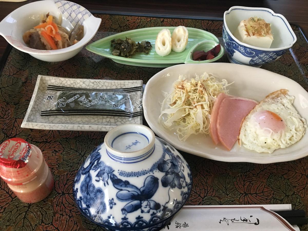 ホテル 七倉荘 大町市 エクステリア 写真