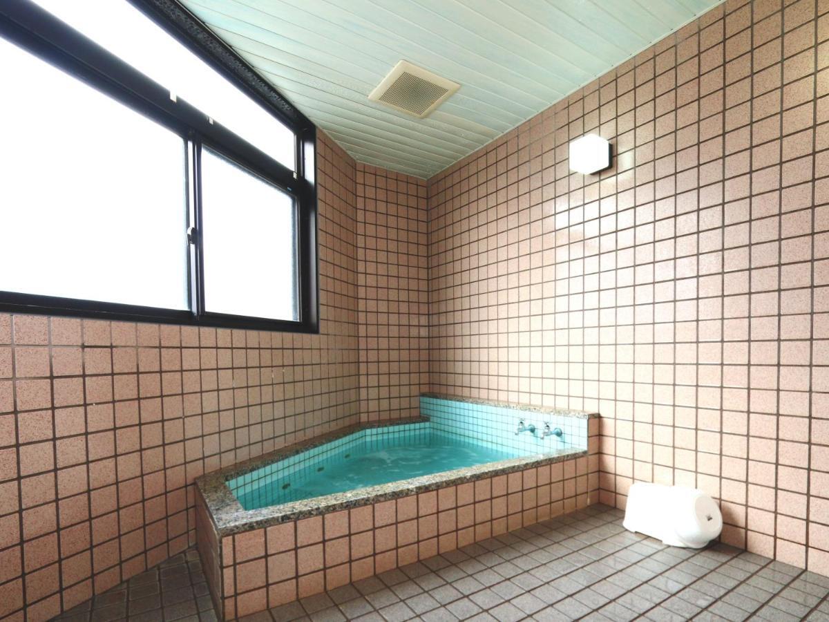 ホテル 七倉荘 大町市 エクステリア 写真