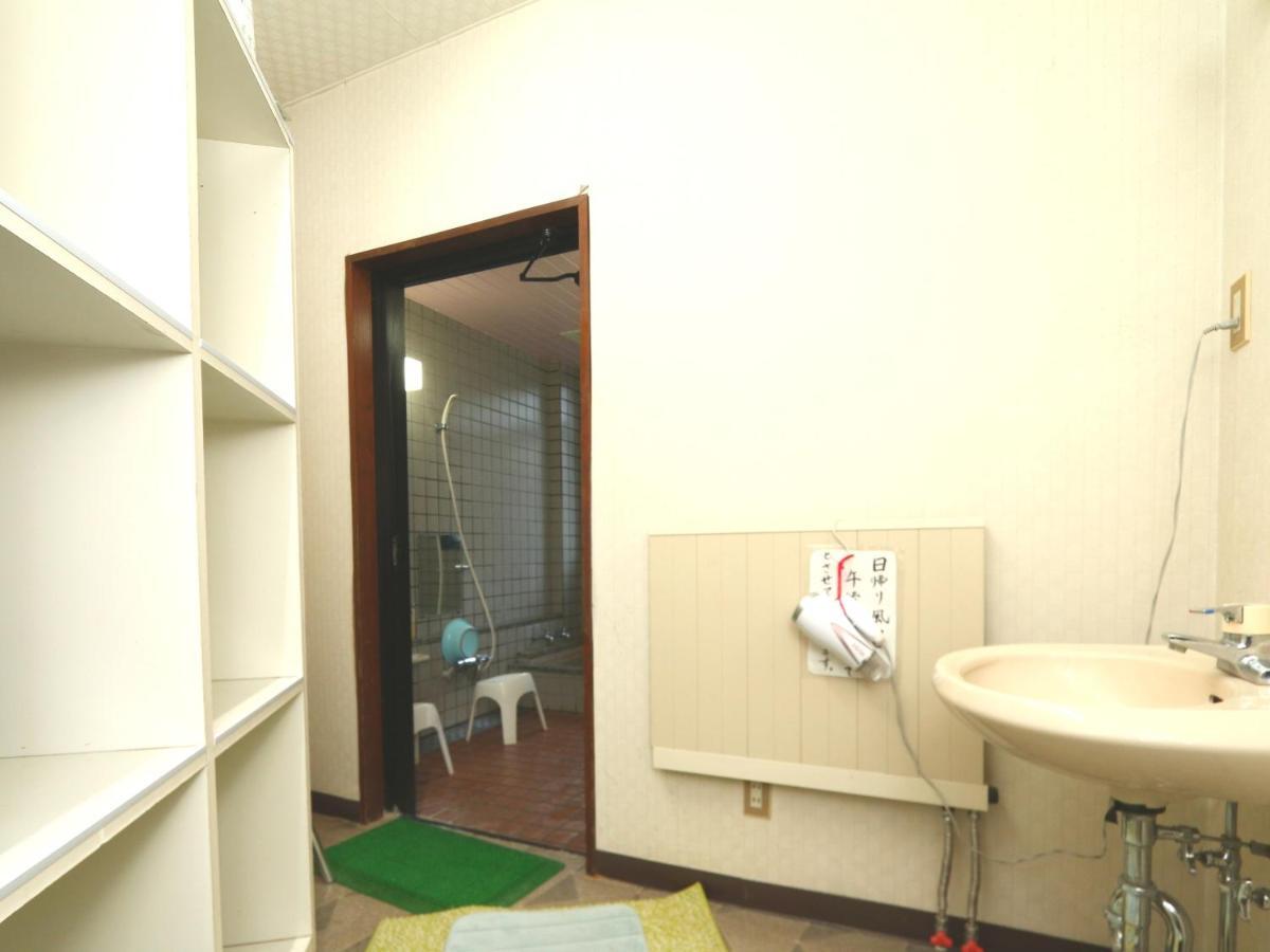 ホテル 七倉荘 大町市 エクステリア 写真